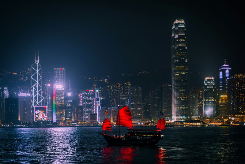 알고 가야 보이는 스타페리 야경