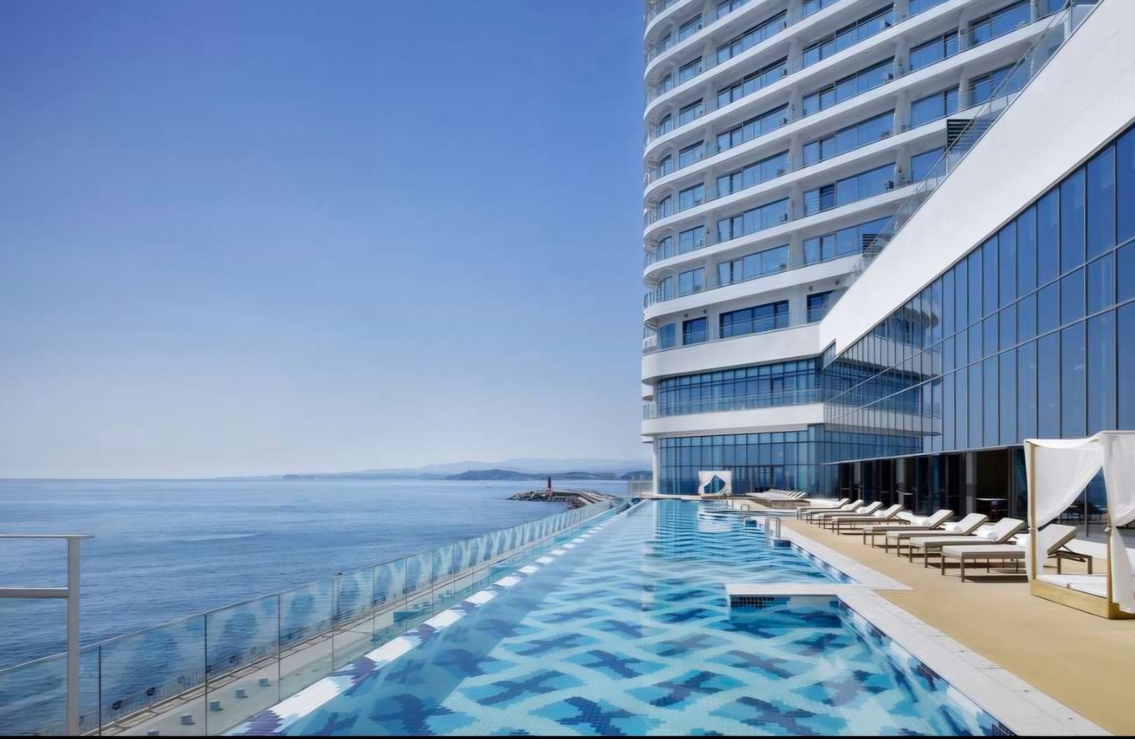 Photo: Kasia Sokcho (operated directly by the head office)
